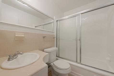 33 Somerset Terrace Bedford TX 76022
