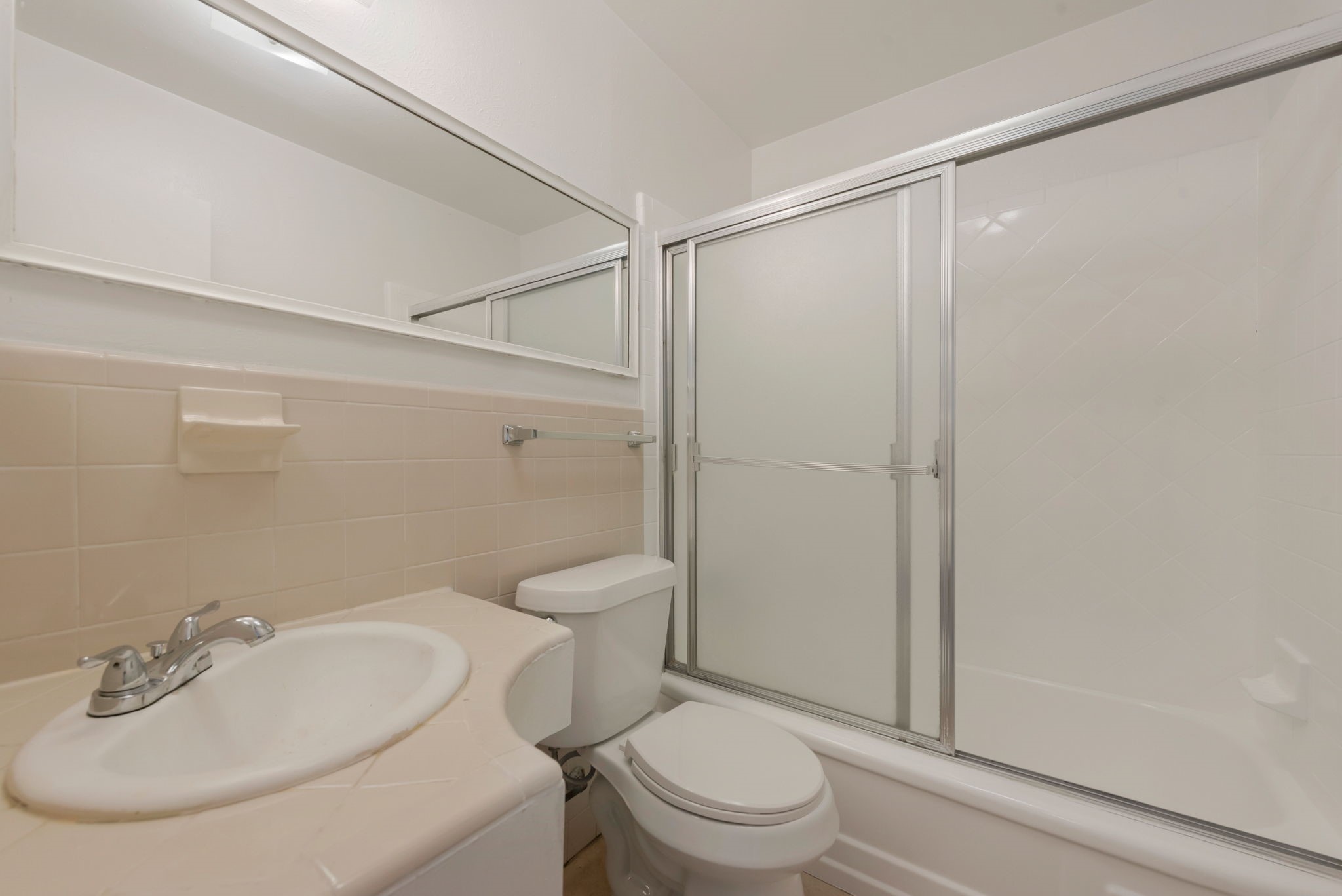 33 Somerset Terrace Bedford TX 76022
