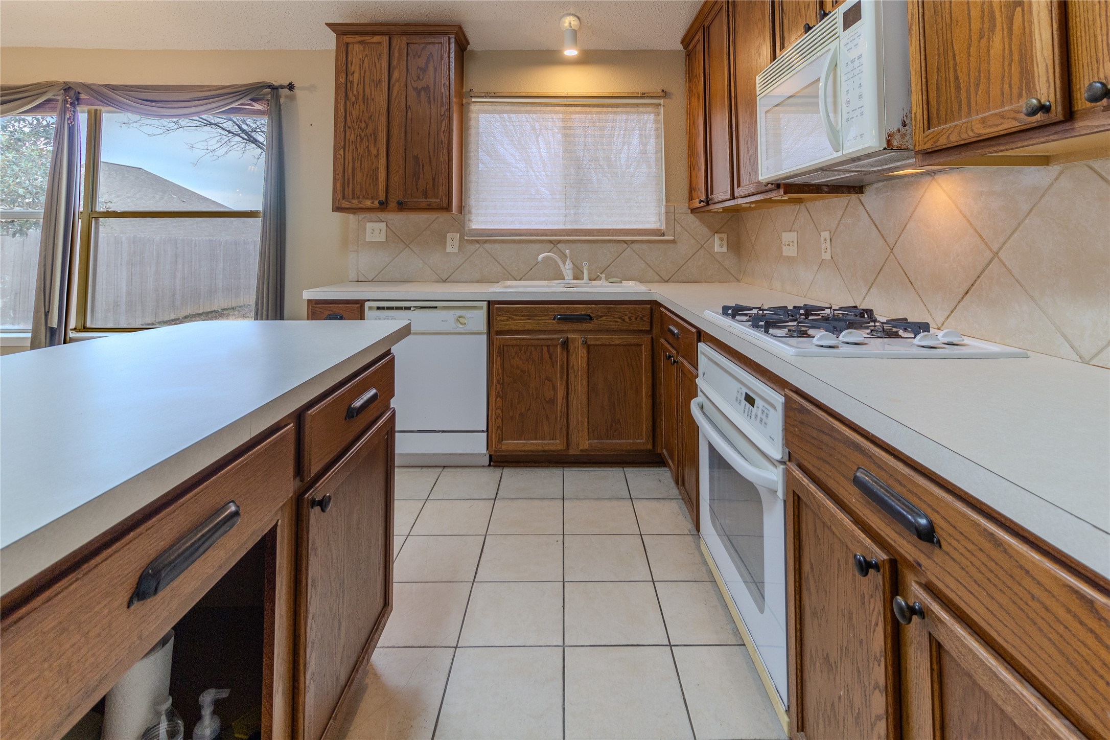 8504 Rock Creek Drive Fort Worth TX 76123