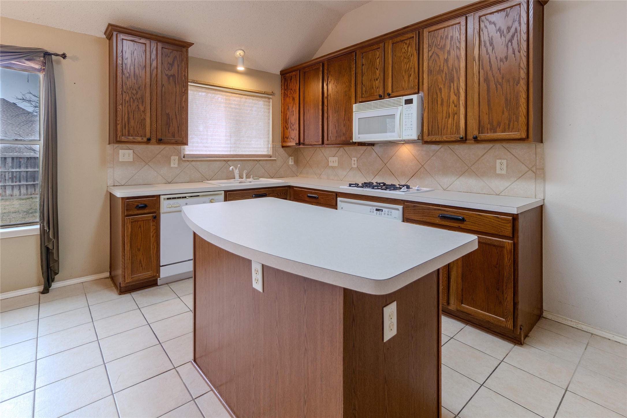 8504 Rock Creek Drive Fort Worth TX 76123