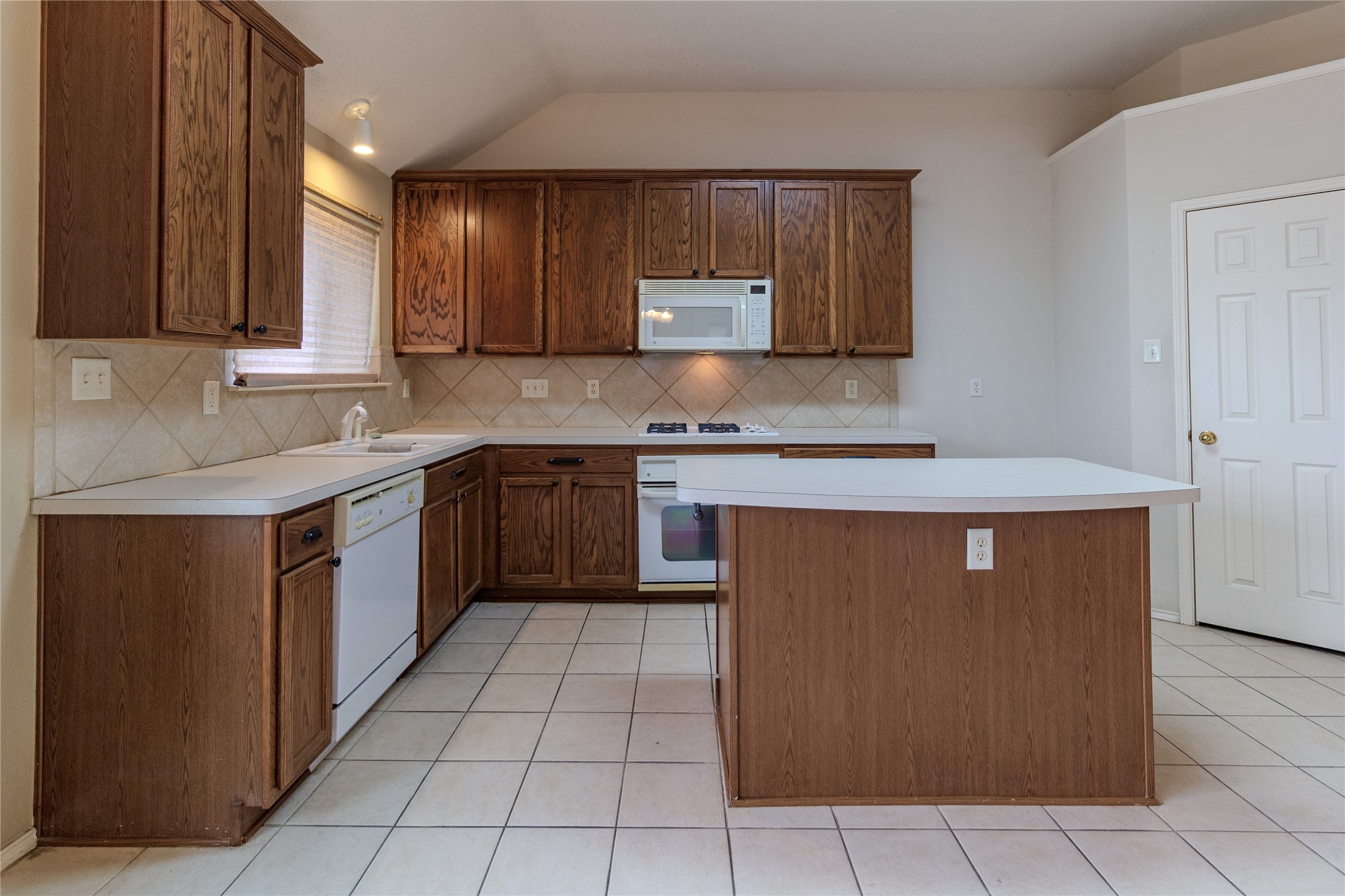 8504 Rock Creek Drive Fort Worth TX 76123