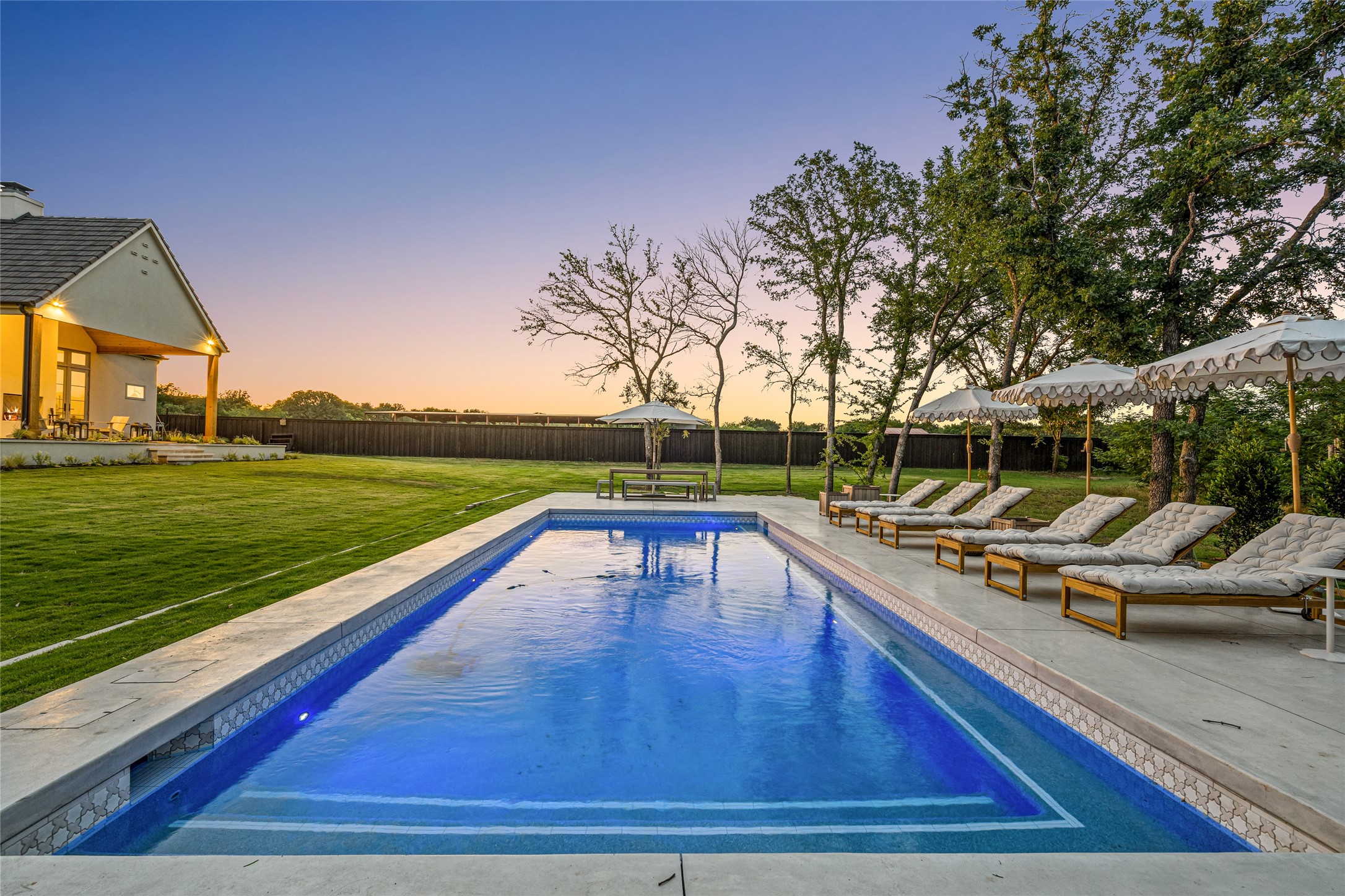 4413 Saddleback Lane Southlake TX 76092