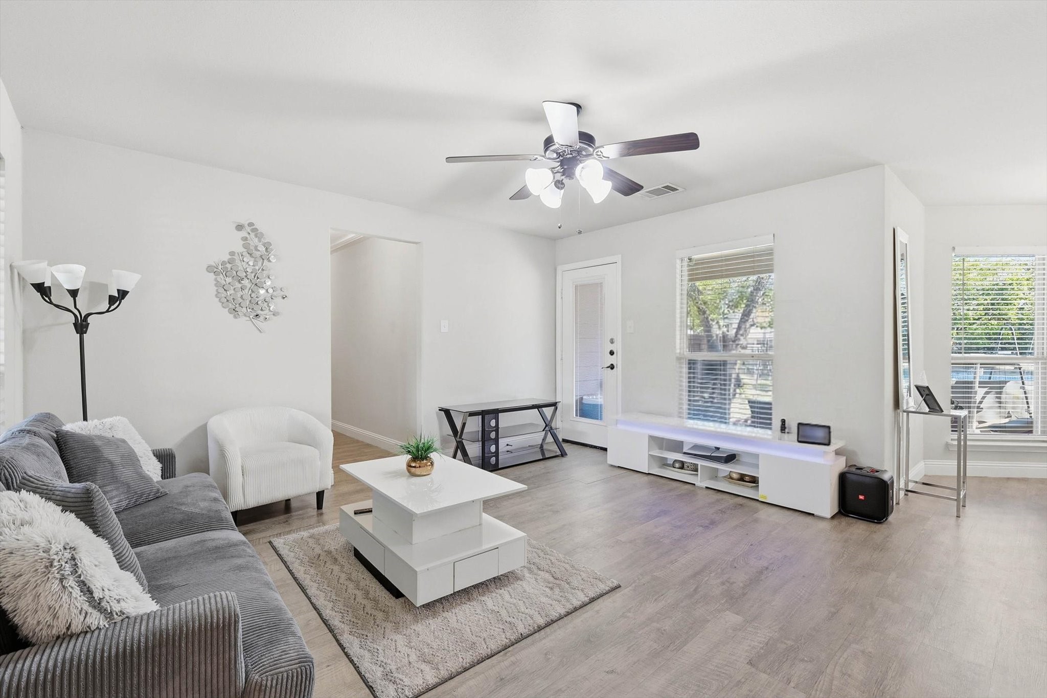 6766 Mike Drive North Richland Hills TX 76180