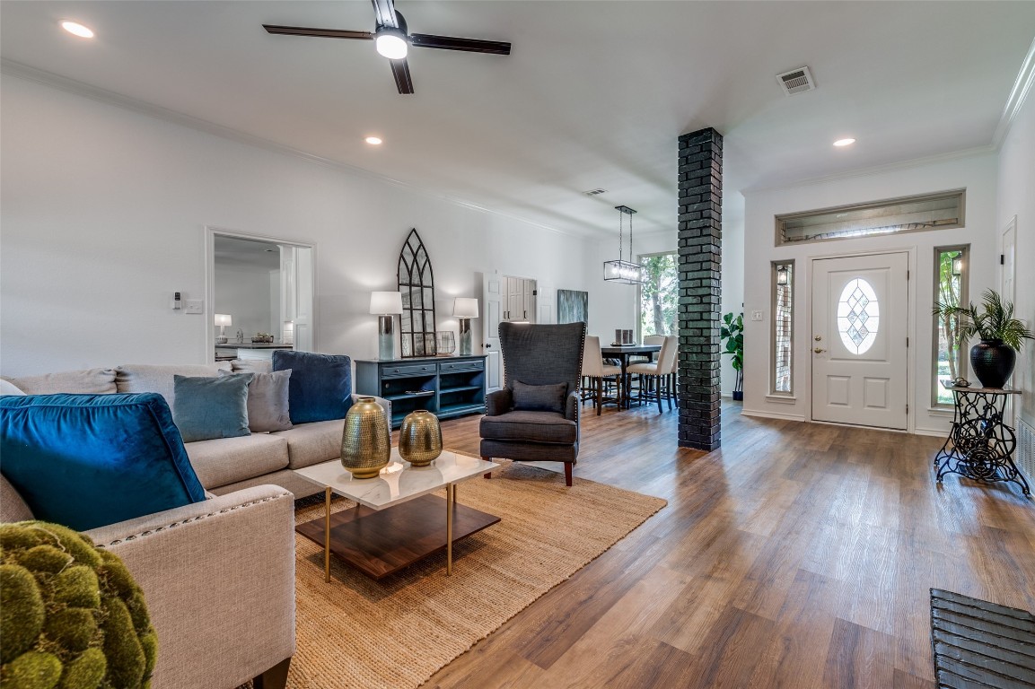 1012 Sterling Lane Crowley TX 76036