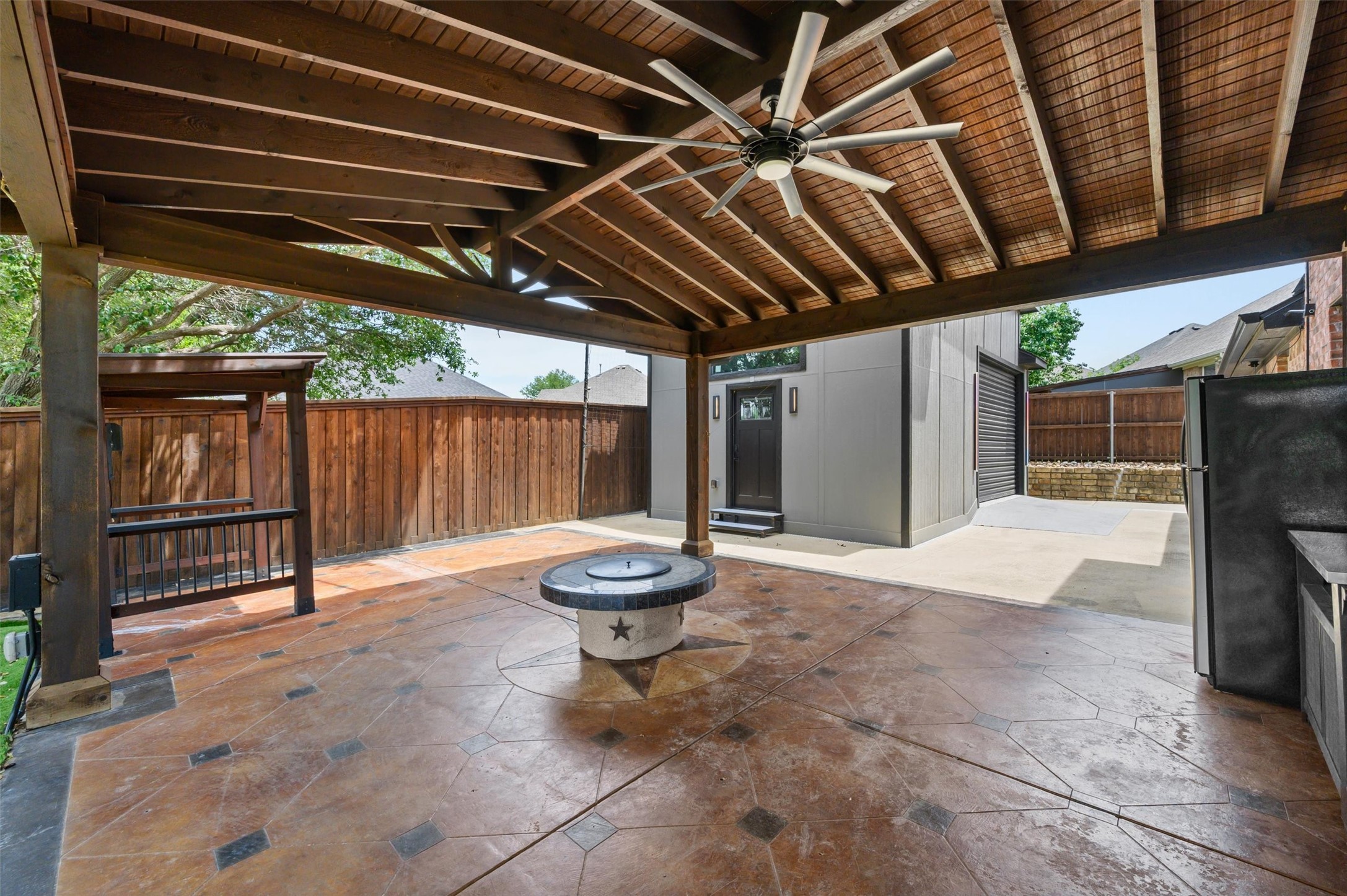 2401 Juneau Court Corinth TX 76210