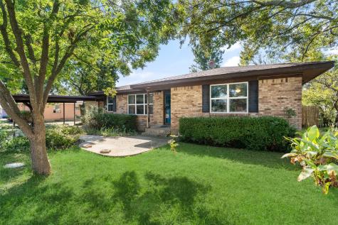 513 E College Street Leonard TX 75452