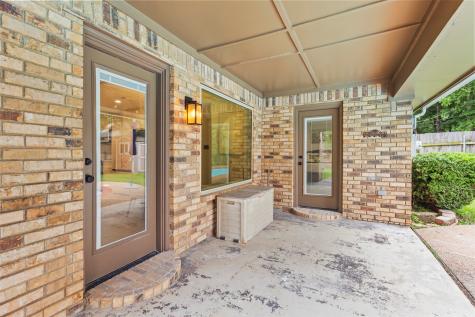 6000 Kenilworth Drive Arlington TX 76001