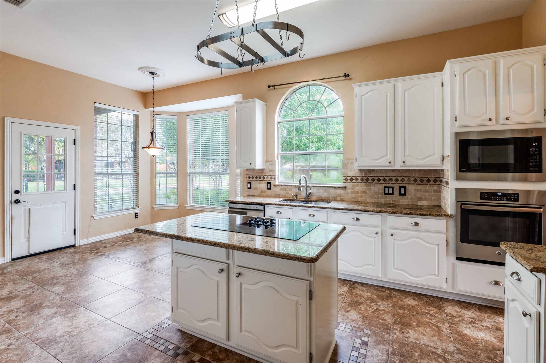 5613 Vicksburg Place Frisco TX 75035
