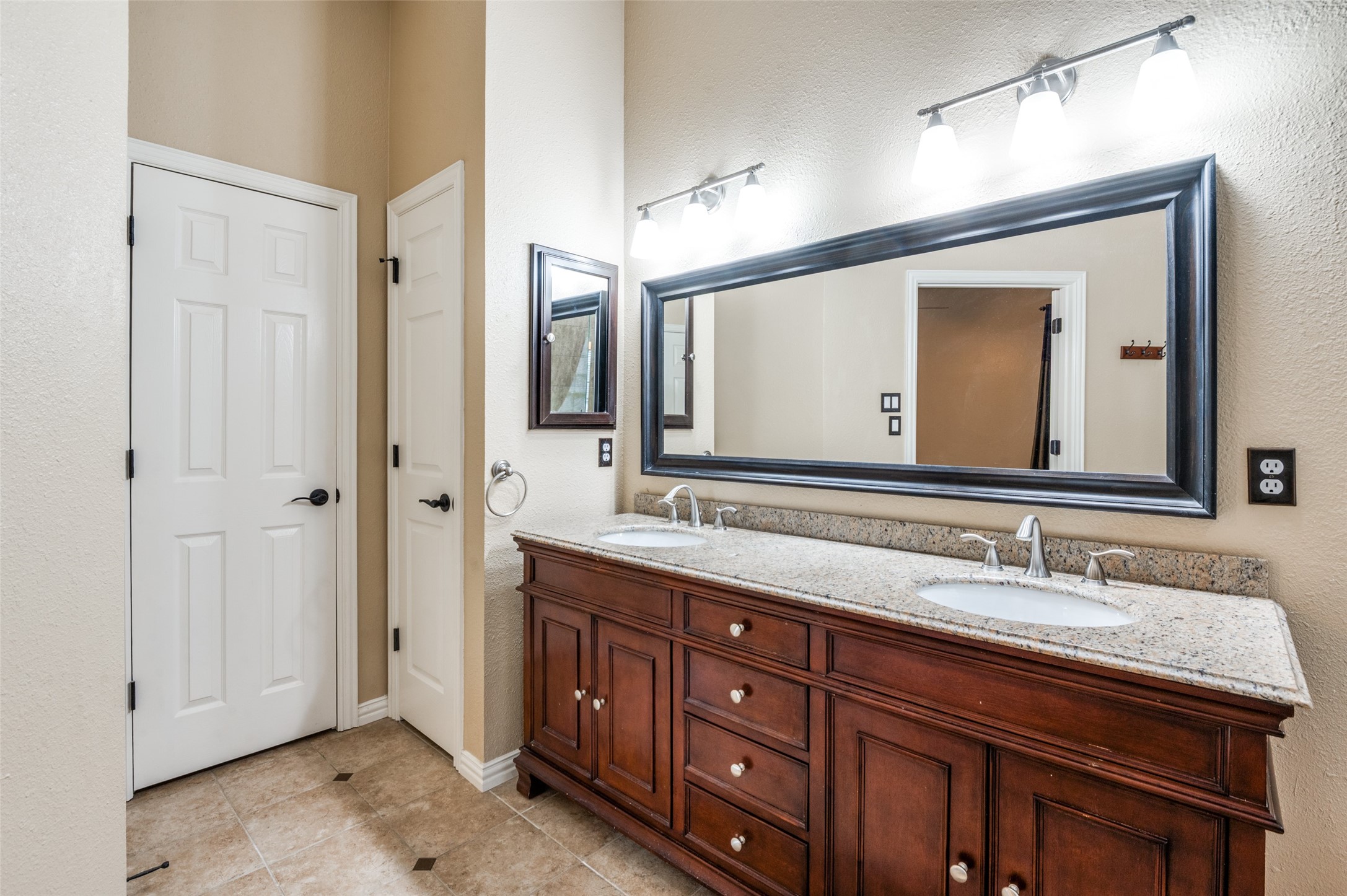 5613 Vicksburg Place Frisco TX 75035