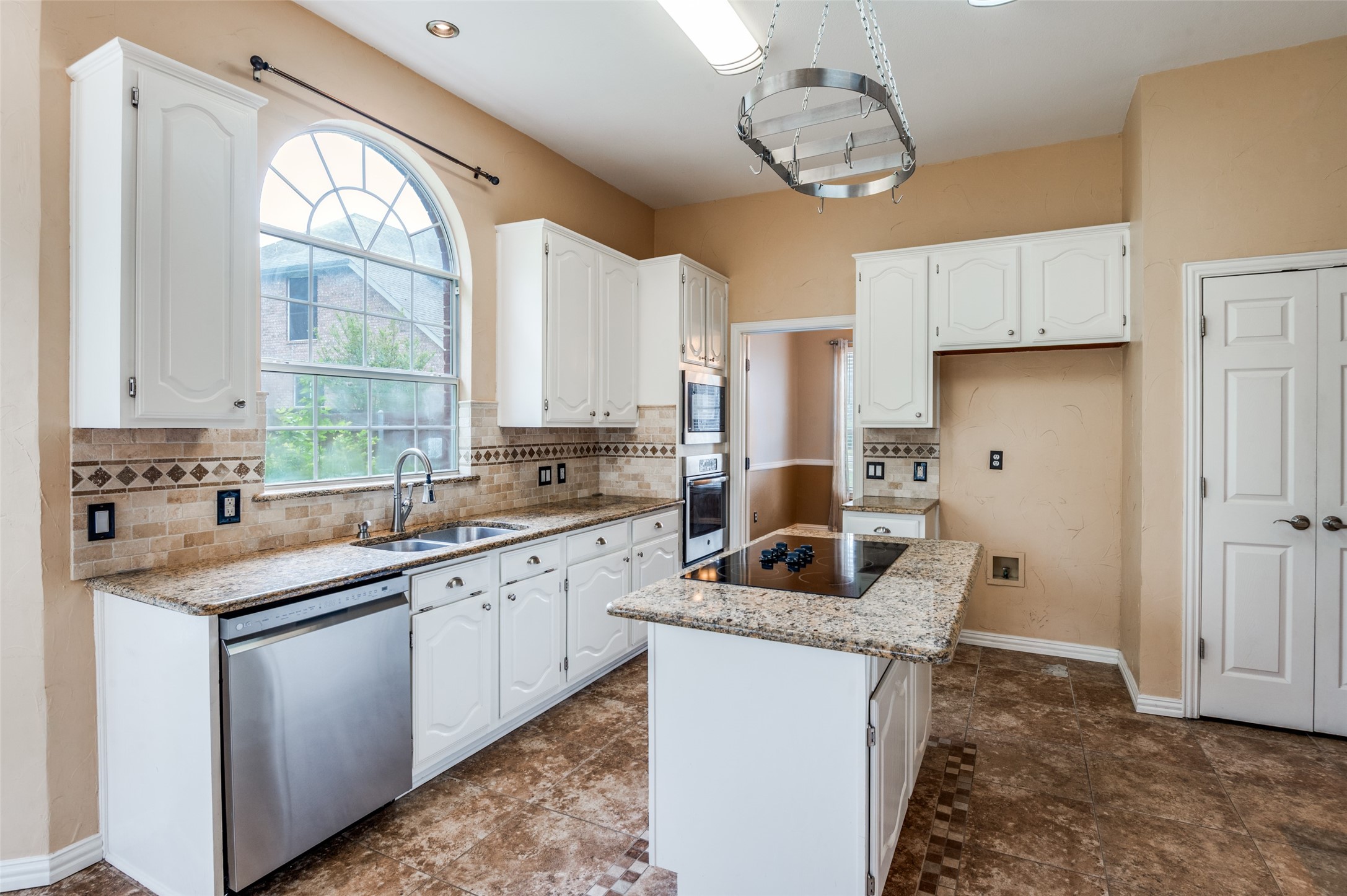 5613 Vicksburg Place Frisco TX 75035