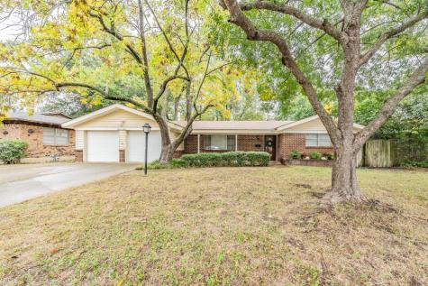 1120 Hurstview Drive Hurst TX 76053