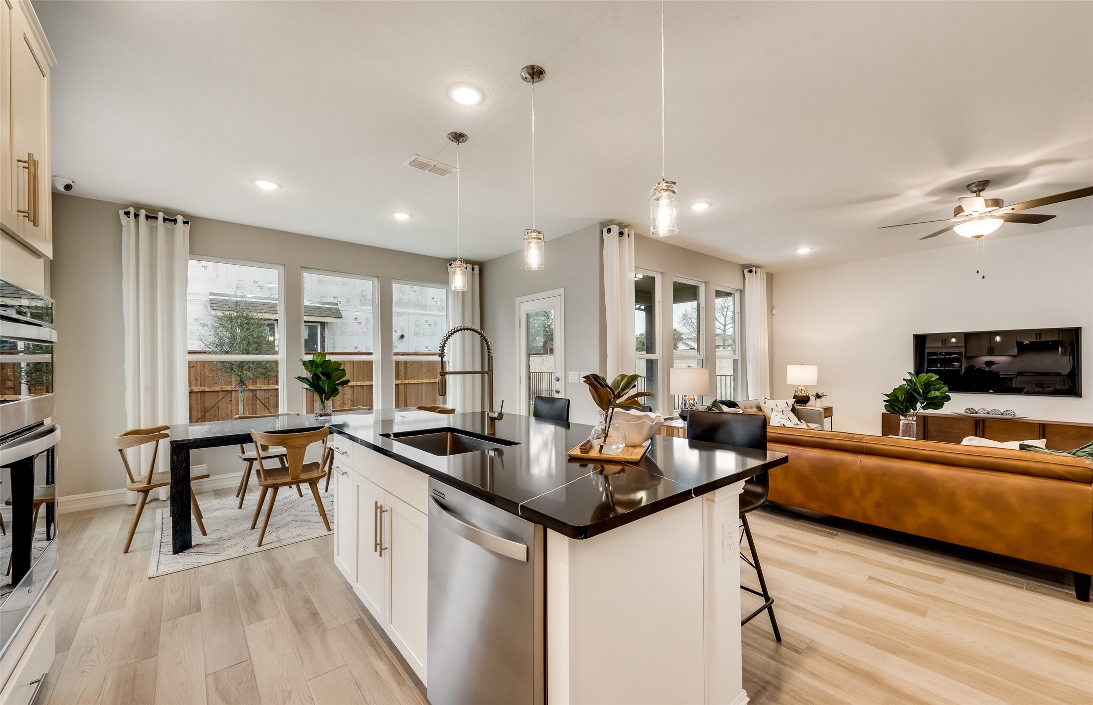 1221 Boyd Street Aubrey TX 76227