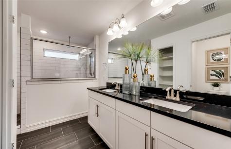 1221 Boyd Street Aubrey TX 76227