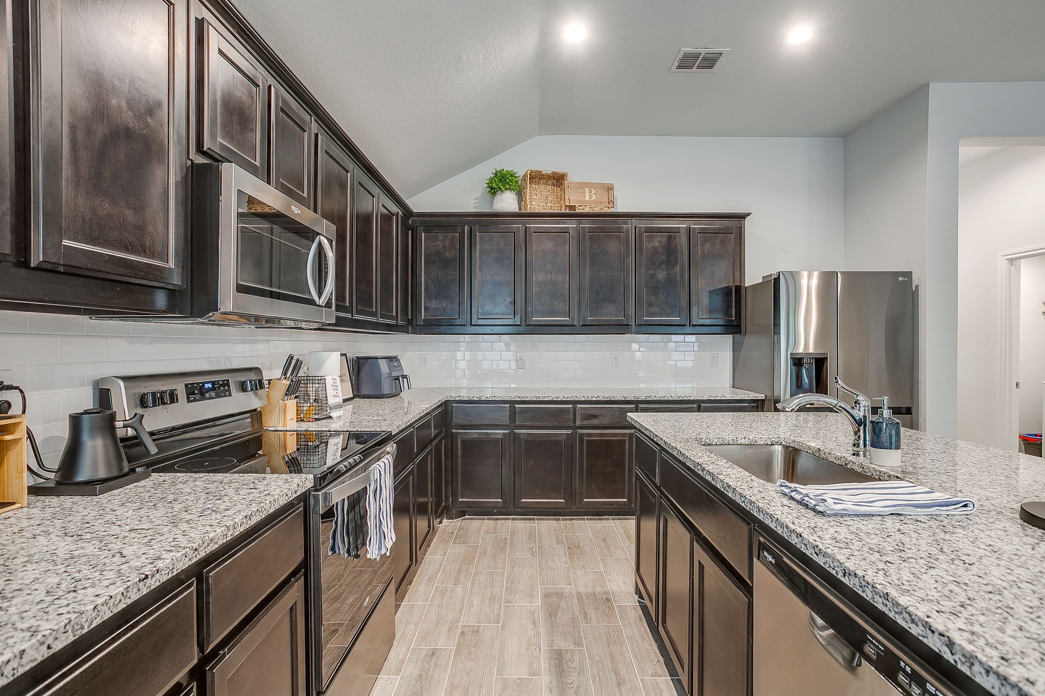 9912 Mescalbean Boulevard Fort Worth TX 76036