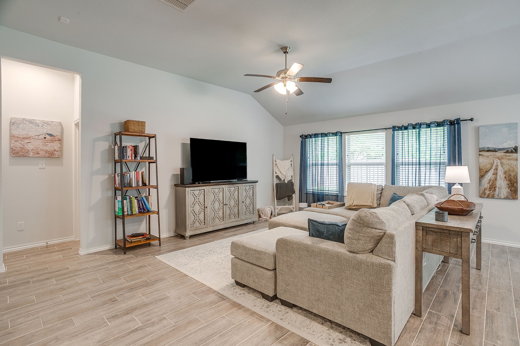 9912 Mescalbean Boulevard Fort Worth TX 76036