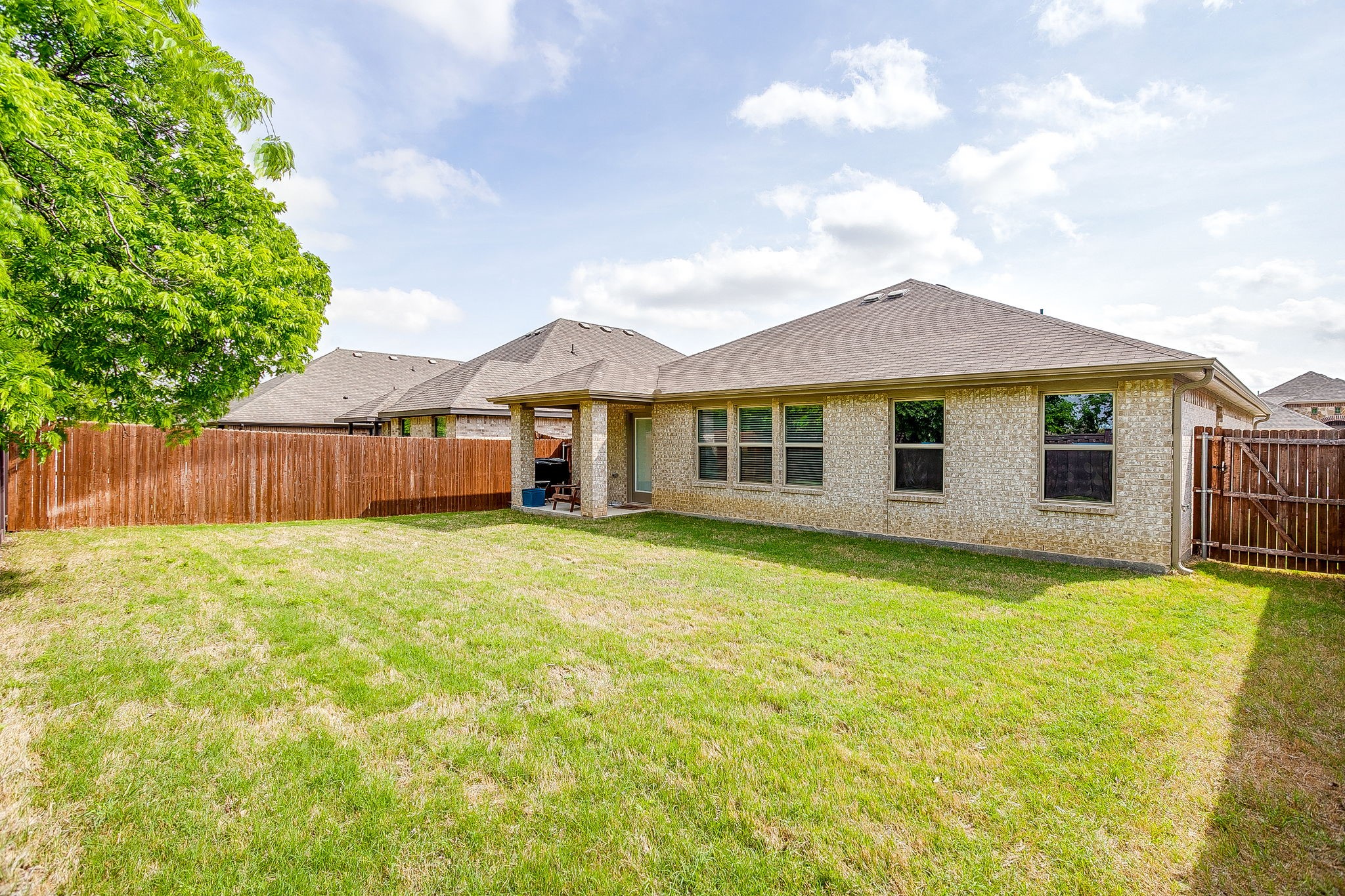 9912 Mescalbean Boulevard Fort Worth TX 76036
