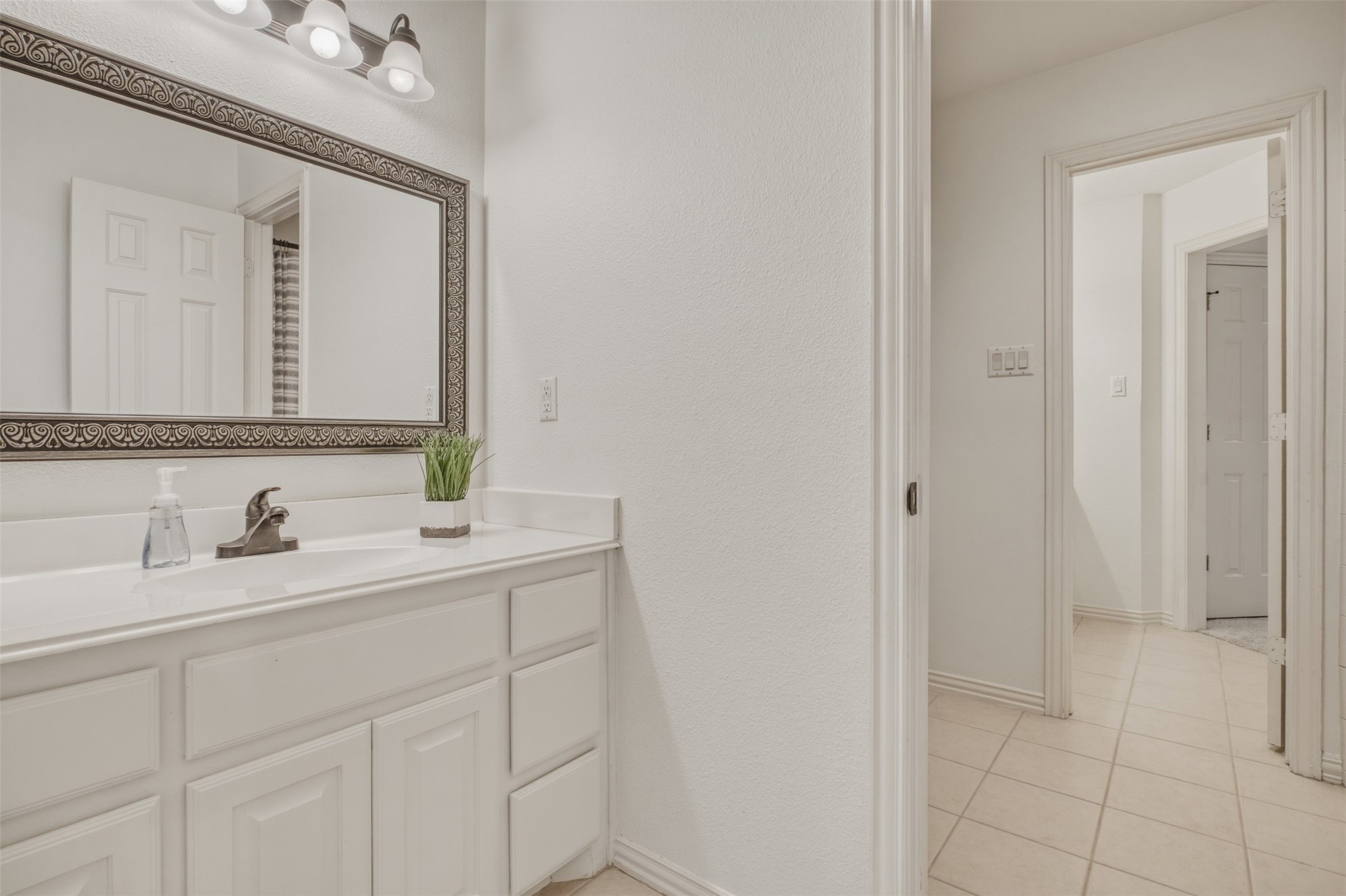 406 Del Rio Court Allen TX 75013