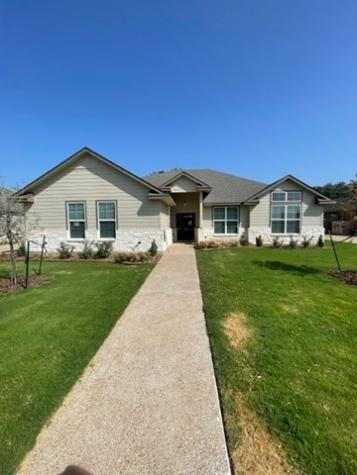 821 Day Star Drive Hewitt TX 76643