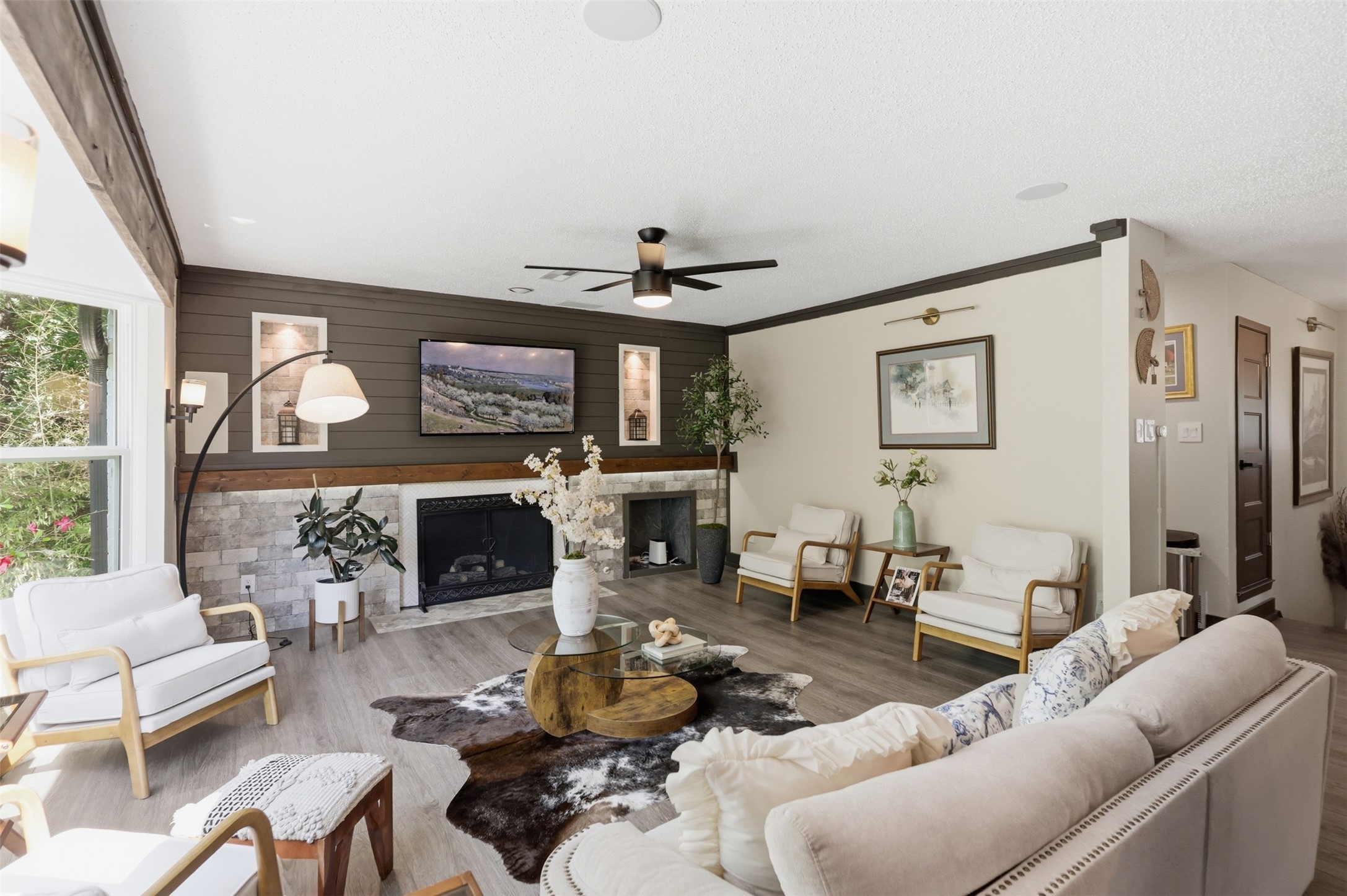 2112 Coral Drive Arlington TX 76010