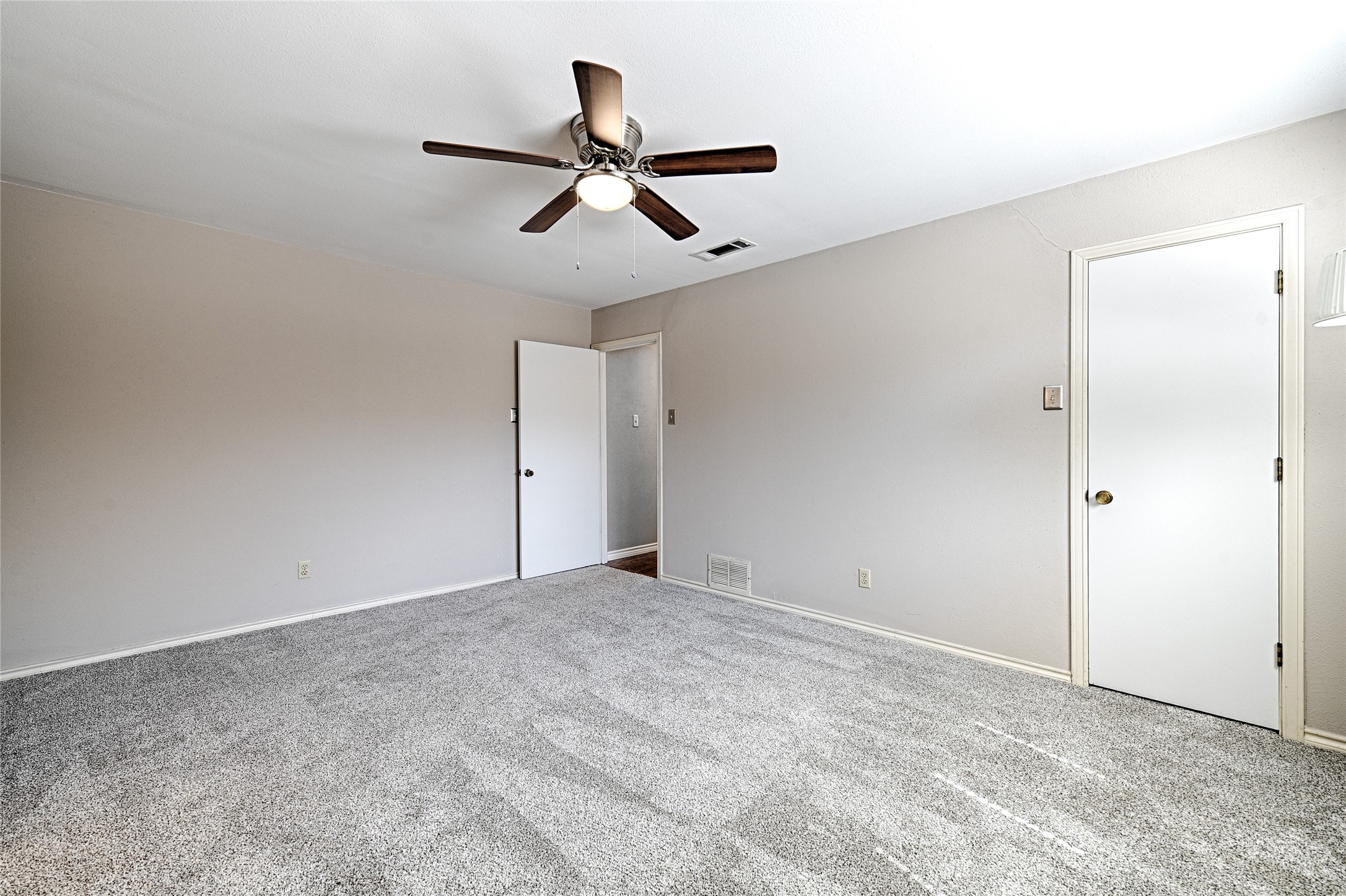 614 Brookfield Drive Garland TX 75040