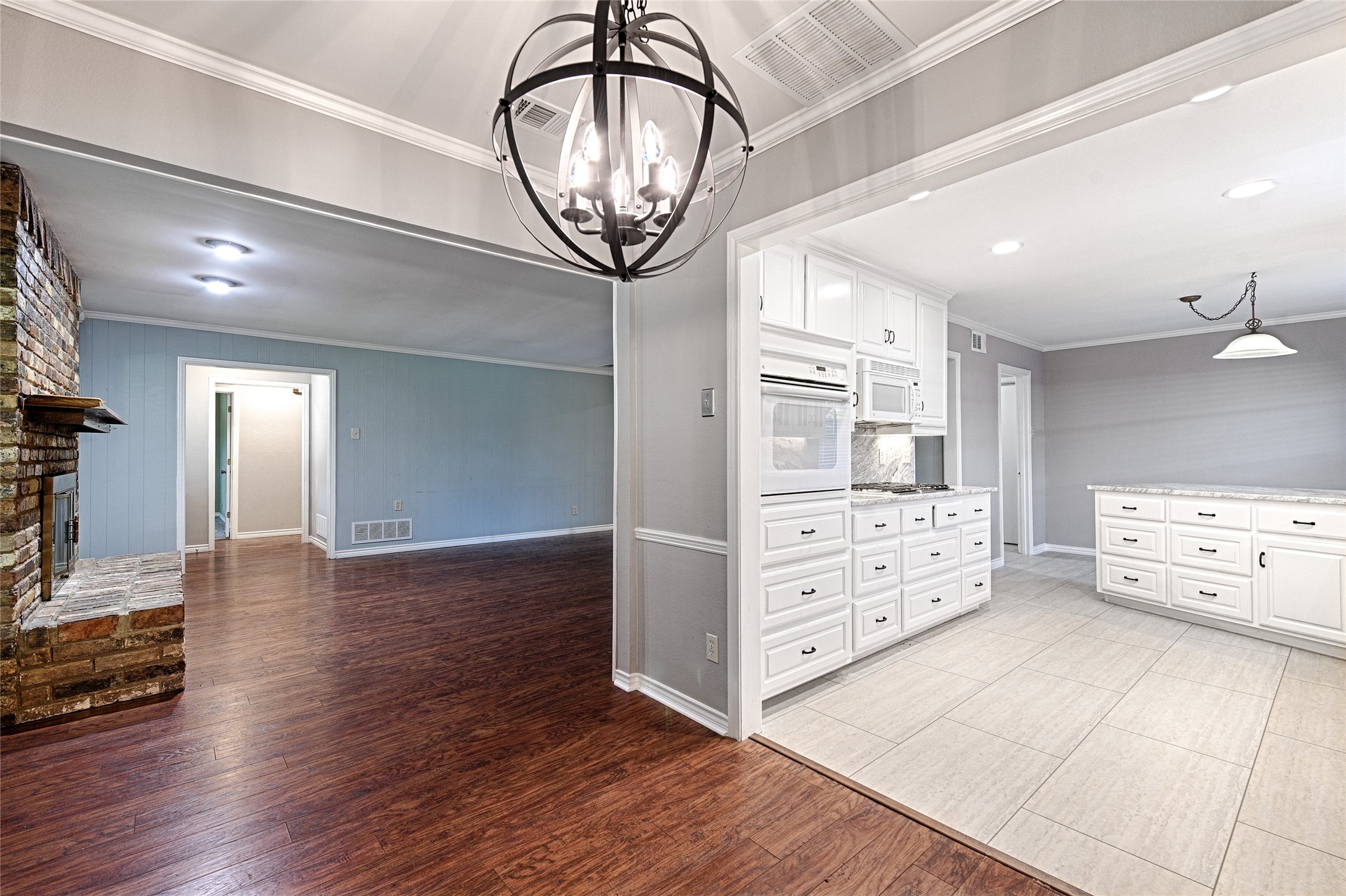 614 Brookfield Drive Garland TX 75040
