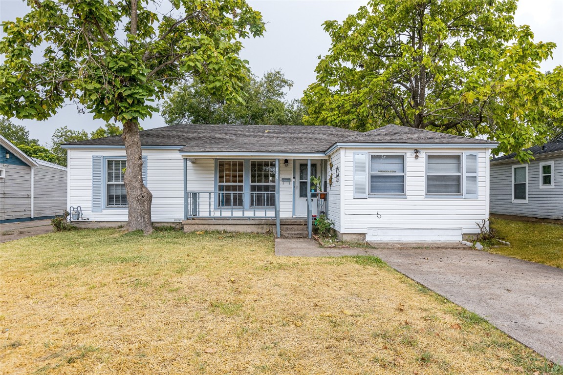 828 Lilac Drive Garland TX 75040