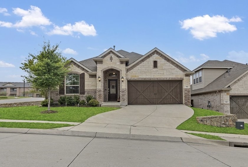 1912 Hollowcreek Trail Lewisville TX 75010