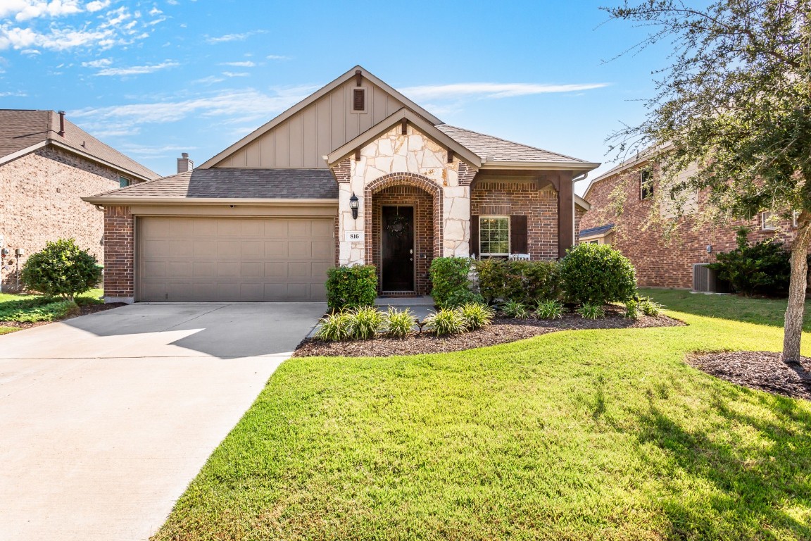 816 Water Garden Circle Little Elm TX 75068