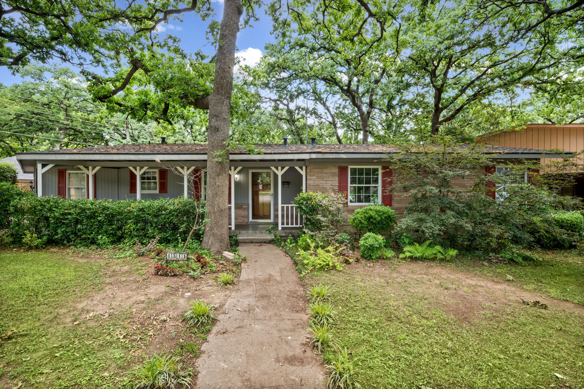 1311 W Lavender Lane Arlington TX 76013