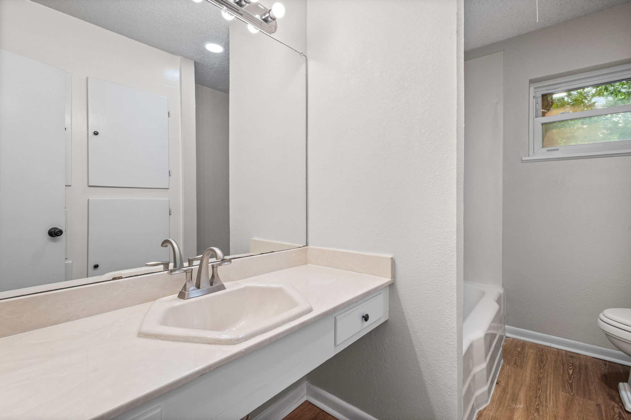 1311 W Lavender Lane Arlington TX 76013