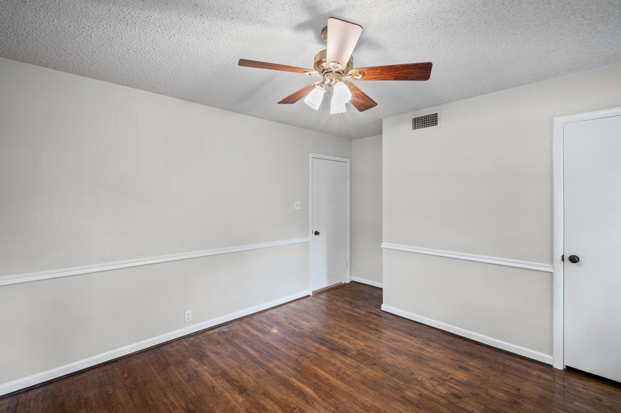 1311 W Lavender Lane Arlington TX 76013