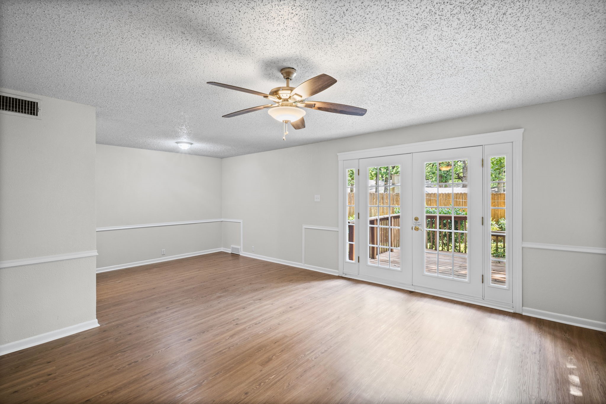 1311 W Lavender Lane Arlington TX 76013