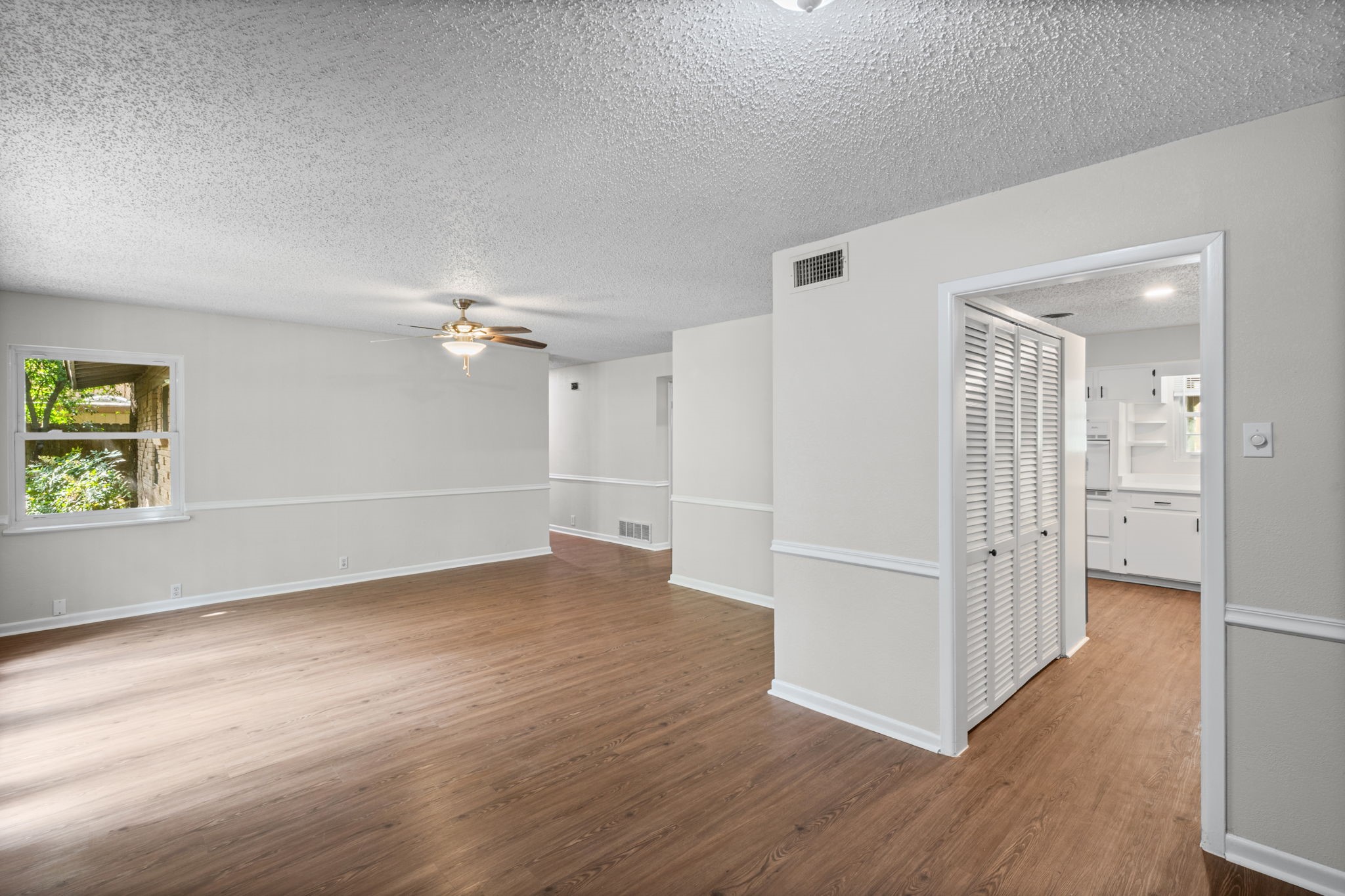1311 W Lavender Lane Arlington TX 76013