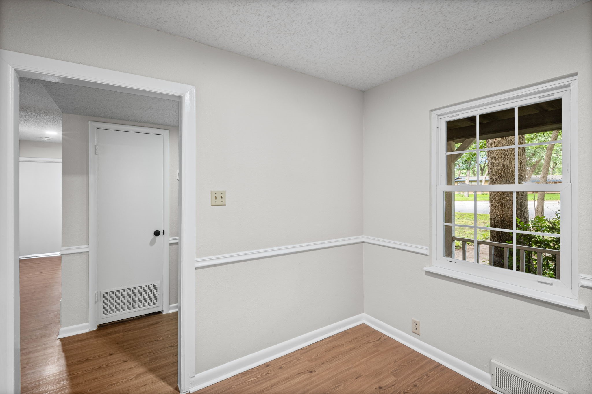 1311 W Lavender Lane Arlington TX 76013