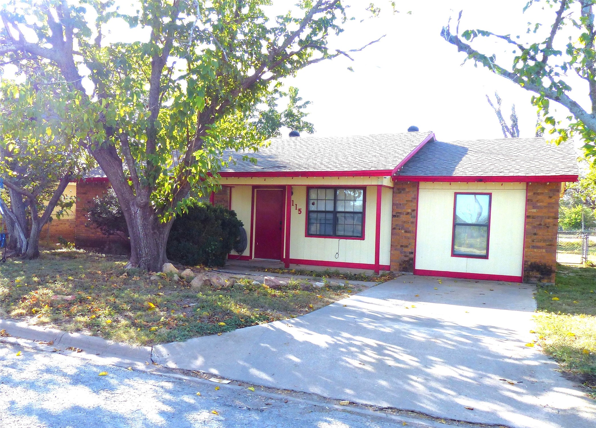 115 South Brady TX 76825