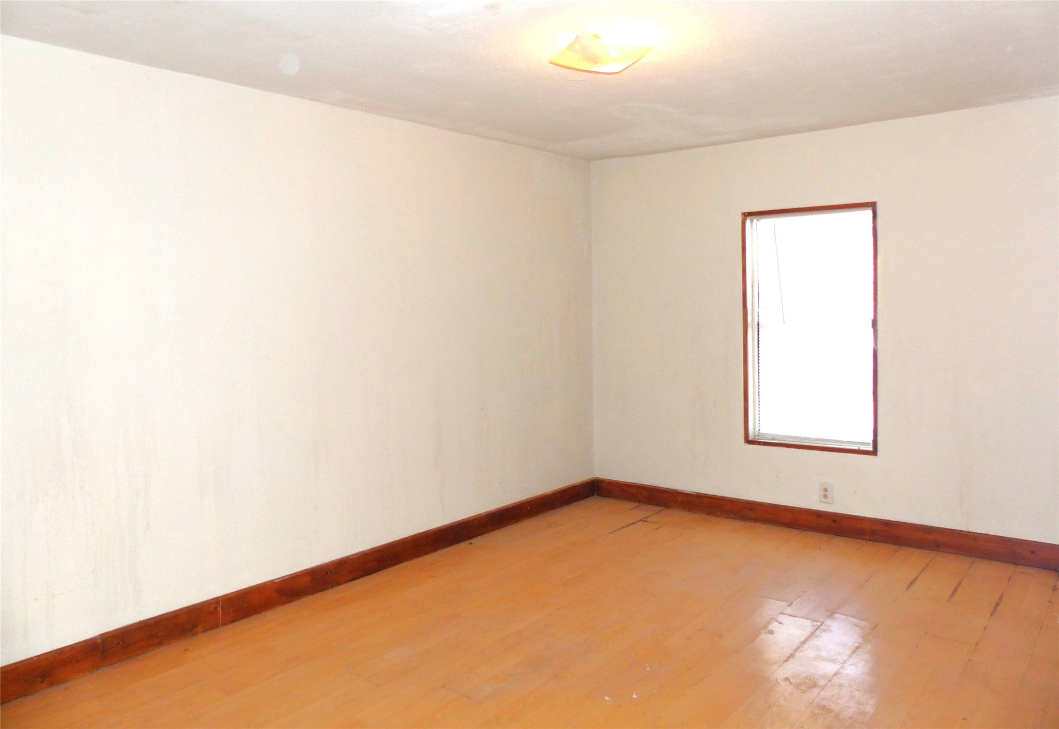 115 South Brady TX 76825