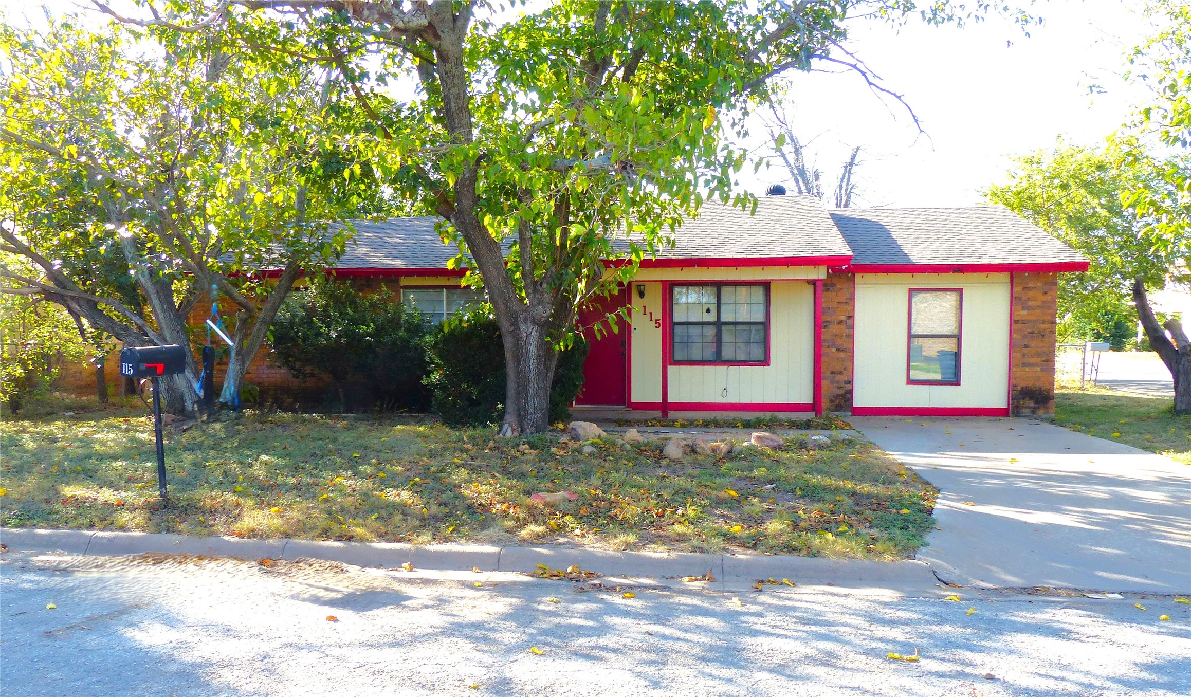 115 South Brady TX 76825