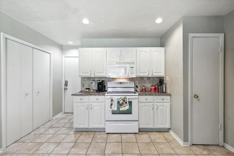 325 Hastings Drive Cedar Hill TX 75104
