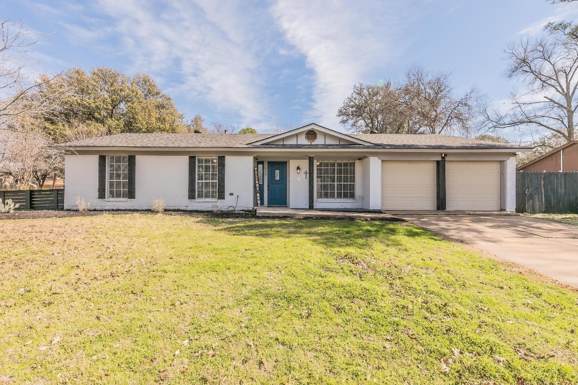 432 Englewood Lane Hurst TX 76053