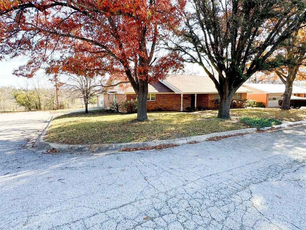 1501 S Cliff Street Decatur TX 76234