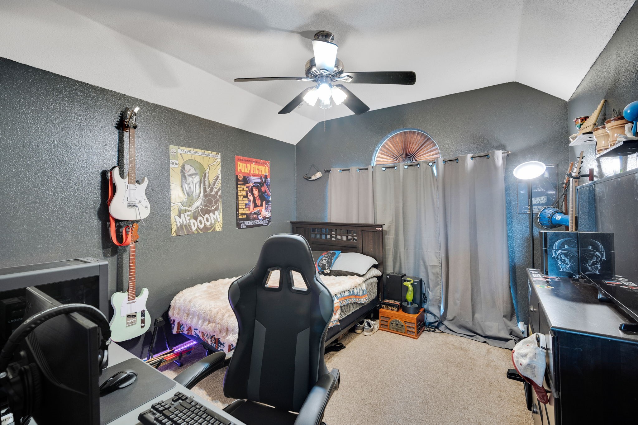 517 Crawford Drive Burleson TX 76028