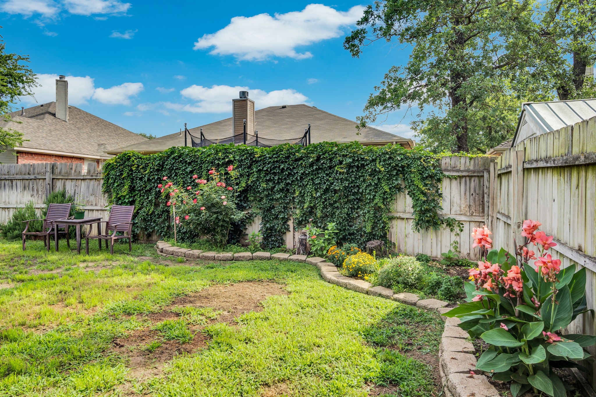 517 Crawford Drive Burleson TX 76028