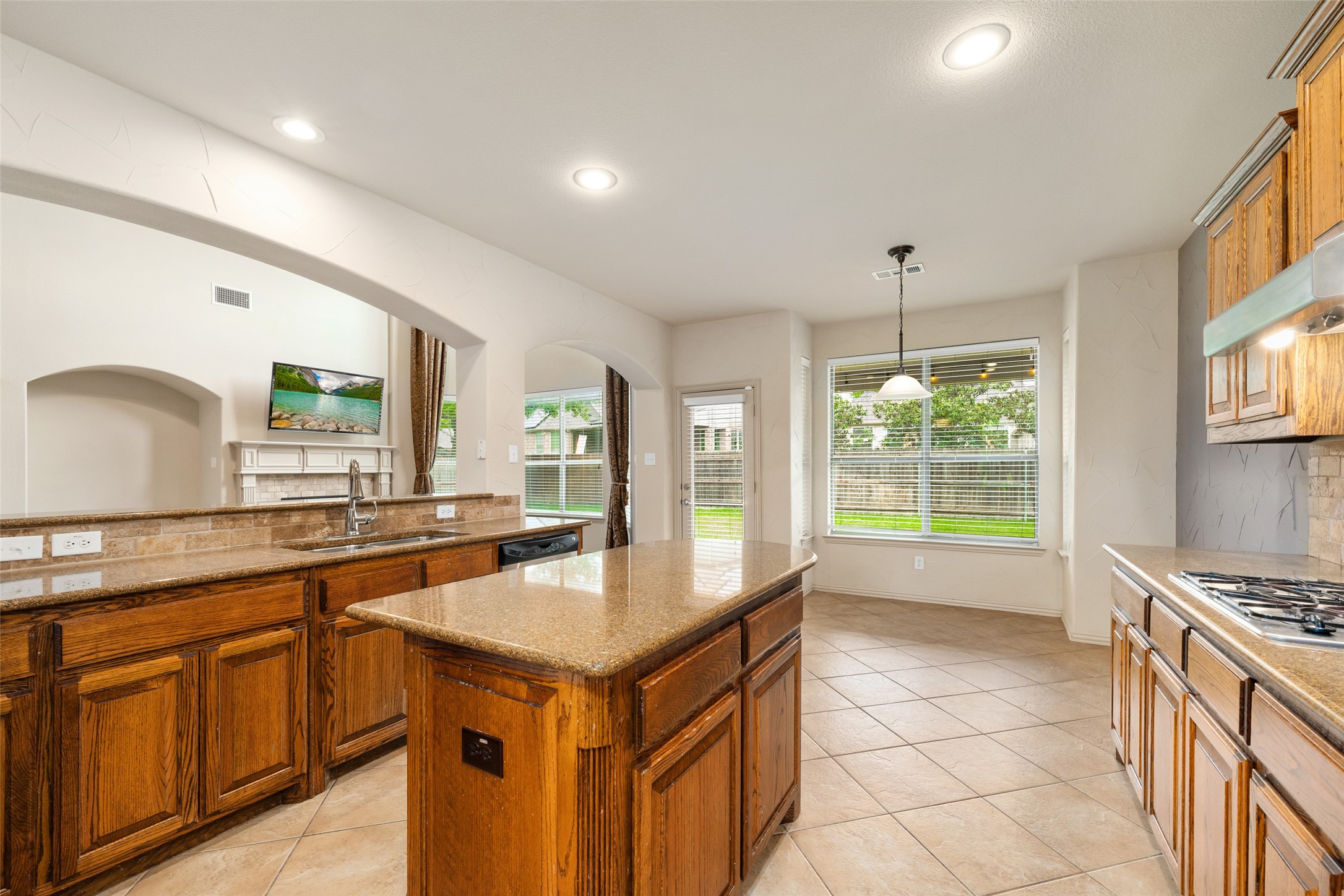 9616 Barksdale Drive Fort Worth TX 76244