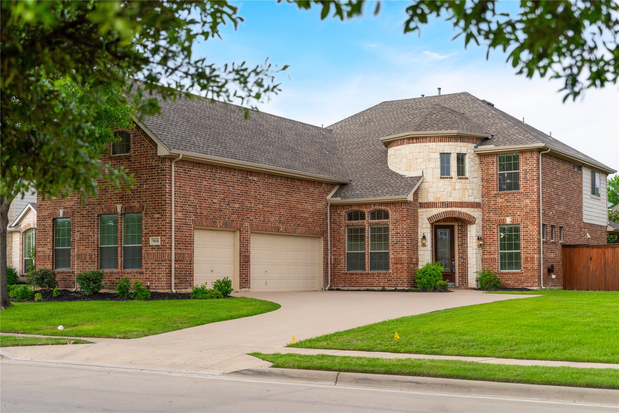 9616 Barksdale Drive Fort Worth TX 76244