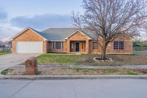 820 Oakbrook Drive Wylie TX 75098