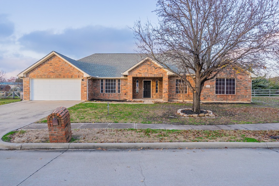 820 Oakbrook Drive Wylie TX 75098