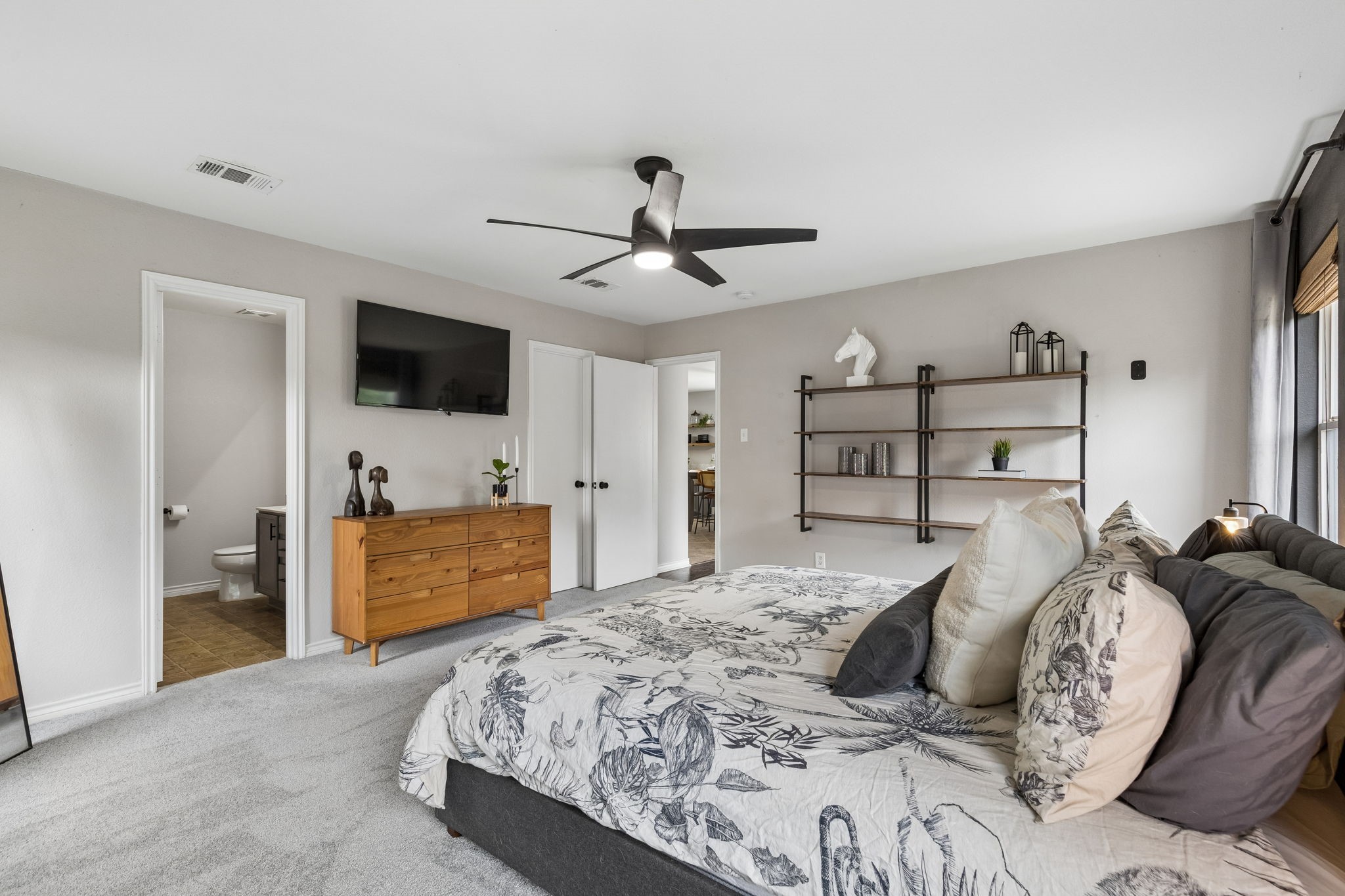 620 Sotogrande Street Grand Prairie TX 75051