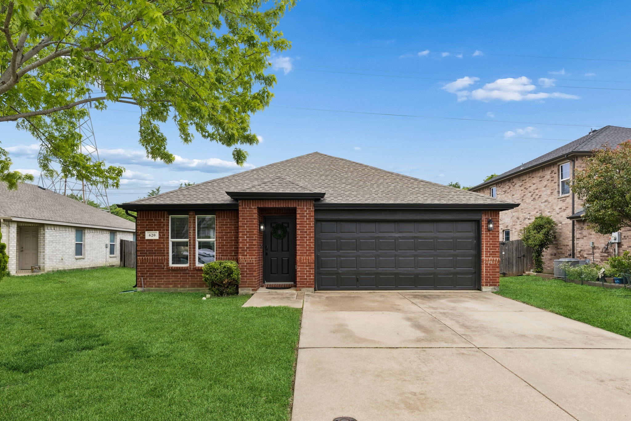 620 Sotogrande Street Grand Prairie TX 75051