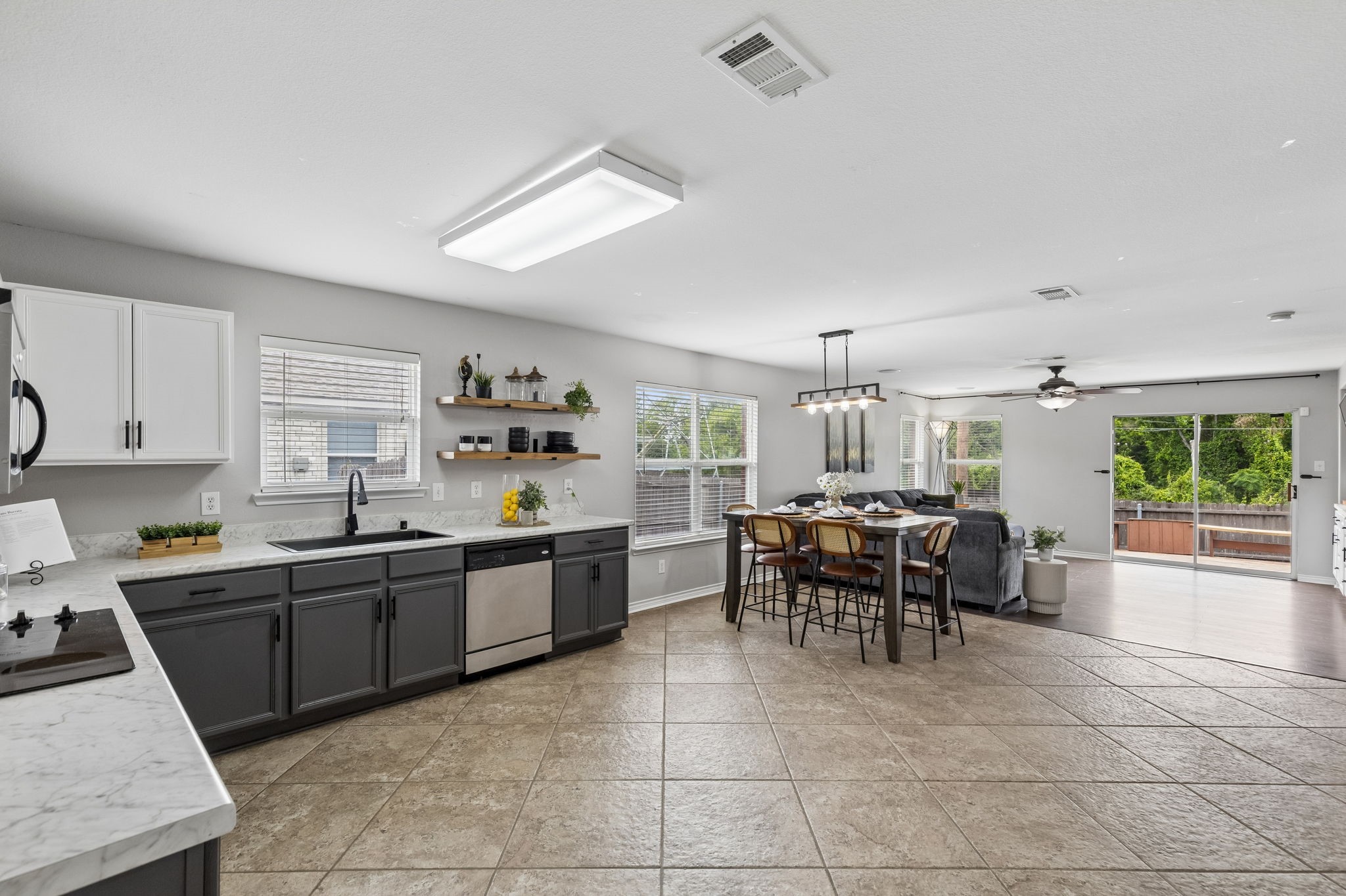620 Sotogrande Street Grand Prairie TX 75051
