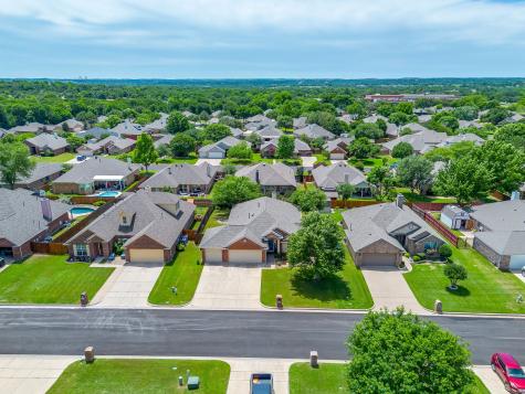 2218 Lorrie Lane Weatherford TX 76087